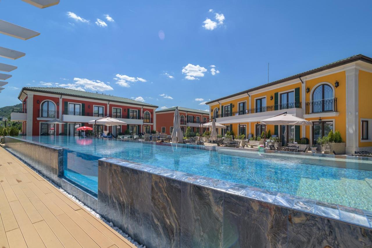 Villas For 4 Or 6 Adults In Therma Village Kranevo Buitenkant foto