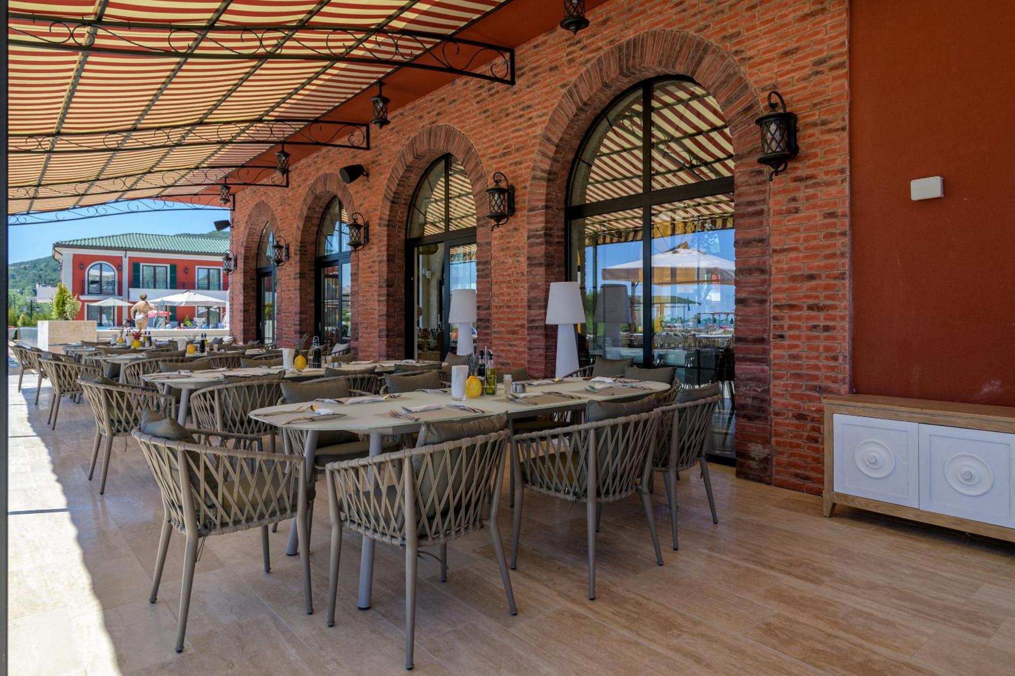 Villas For 4 Or 6 Adults In Therma Village Kranevo Buitenkant foto